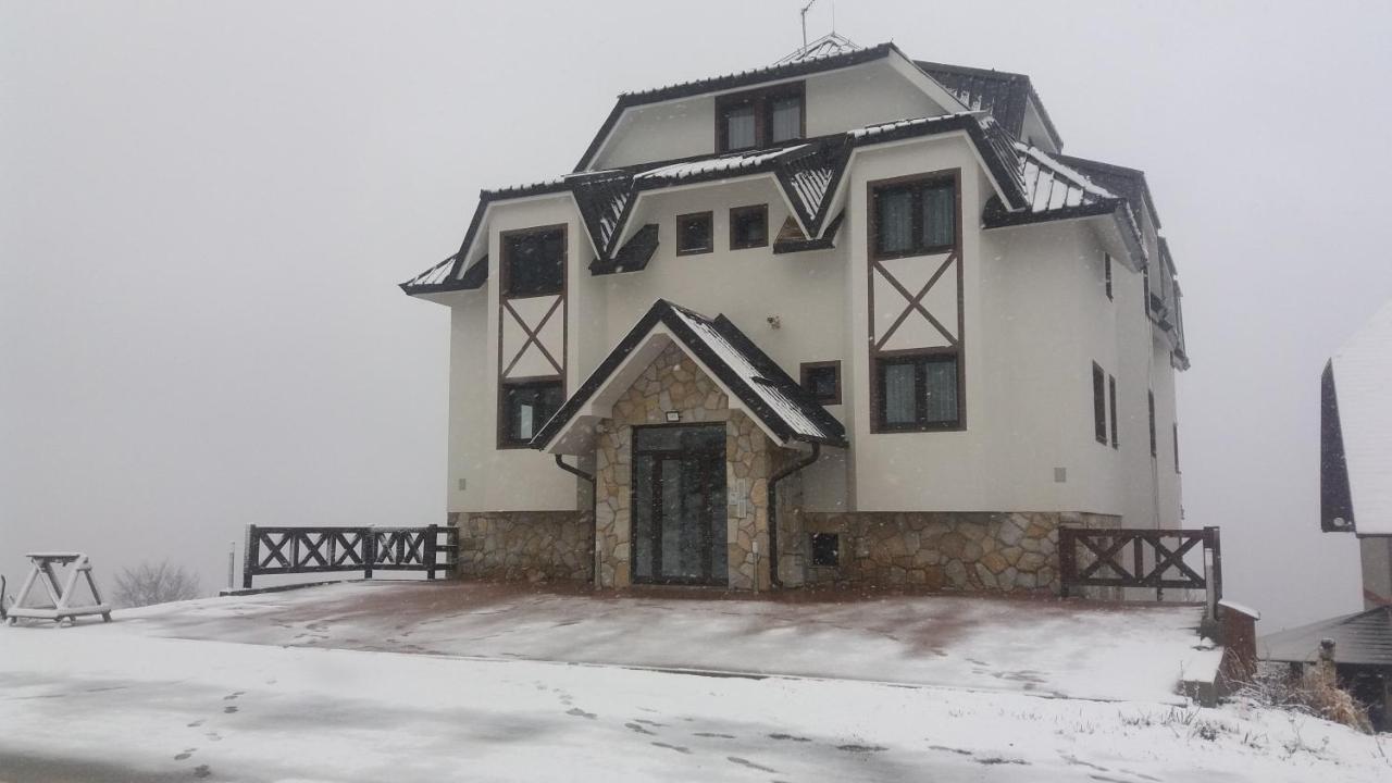 Goma Kop Apartmani コパオニク エクステリア 写真
